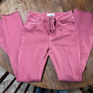 Vervet size 29 raw hem, rose pink , bell bottom new without tags